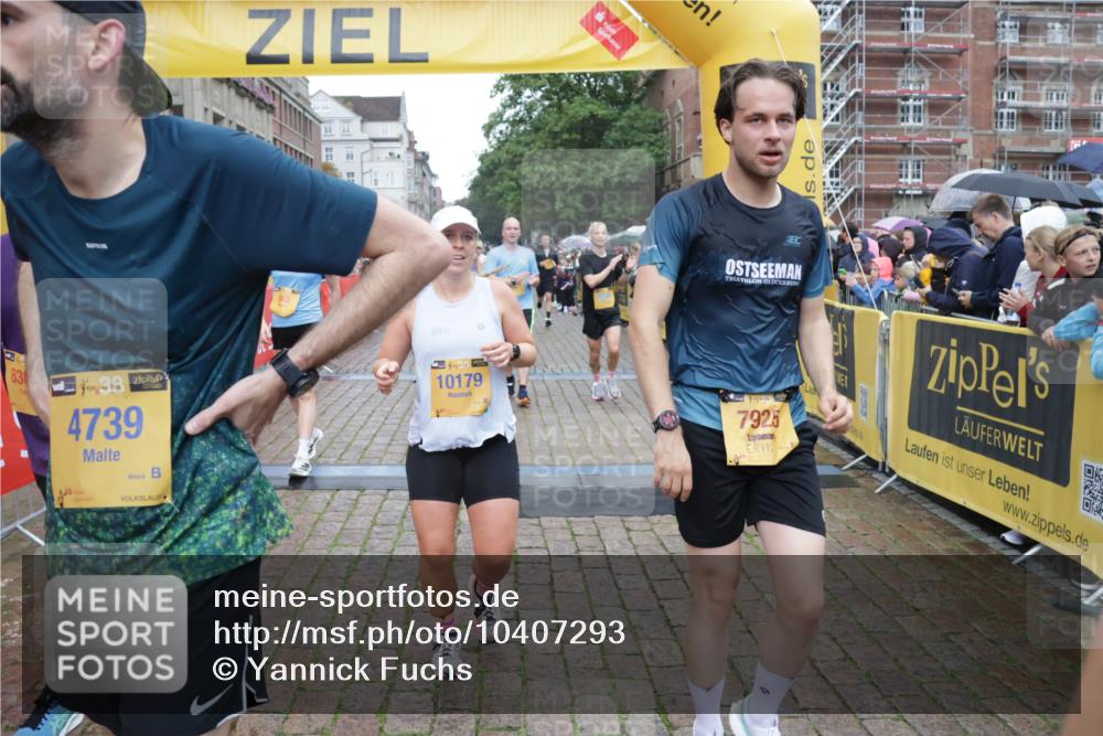 13.09.2026 - Kiel Lauf Yannick Fuchs http://msf.ph/oto/10407293 13.09.2026 10:34:34 Ziel 93, 1086, 2044, 2465, 3180, 3864, 4351, 4608, 4723, 4735, 5125, 5737, 5996, 6260, 6941, 7387, 7928, 8480, 10549, 10904, 10905, 11374, 12070, 93, 244, 1299, 1352, 1668, 2009, 2094, 2333, 2577, 3099, 3384, 3395, 3704, 3819, 4466, 4679, 4820, 5165, 5175, 6344, 7378, 7932, 7933, 8646, 9078, 9373, 9491, 9788, 10310, 10893, 11002, 11153, 11318, 11732, 12020, 12120, 12169, 1307, 1667, 2432, 2449, 3470, 3547, 3603, 5218, 5576, 6225, 7006, 7273, 7672, 8195, 8746, 9276, 3099 meine-sportfotos.de