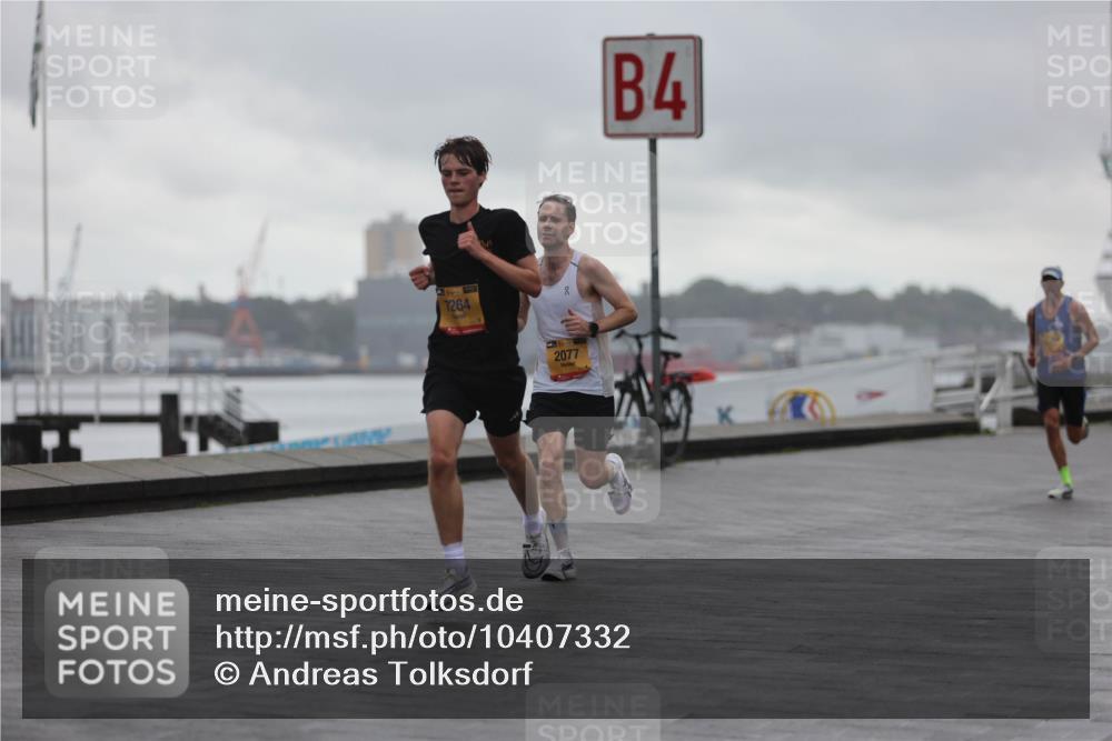 13.09.2026 - Kiel Lauf Andreas Tolksdorf http://msf.ph/oto/10407332 13.09.2026 11:37:54 Kiellinie 39, 1264, 2077, 4 meine-sportfotos.de