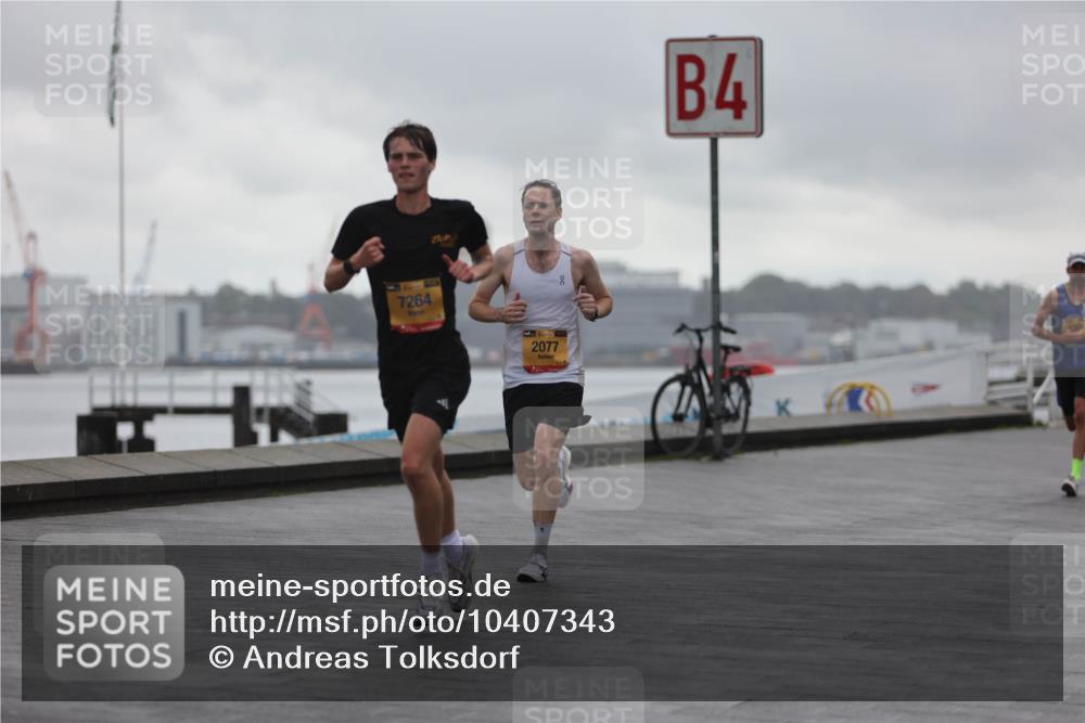 13.09.2026 - Kiel Lauf Andreas Tolksdorf http://msf.ph/oto/10407343 13.09.2026 11:37:54 Kiellinie 7264, 38, 2077, 4 meine-sportfotos.de