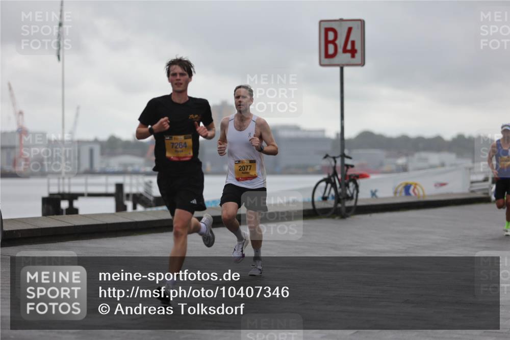 13.09.2026 - Kiel Lauf Andreas Tolksdorf http://msf.ph/oto/10407346 13.09.2026 11:37:54 Kiellinie 7264, 2077, 4 meine-sportfotos.de