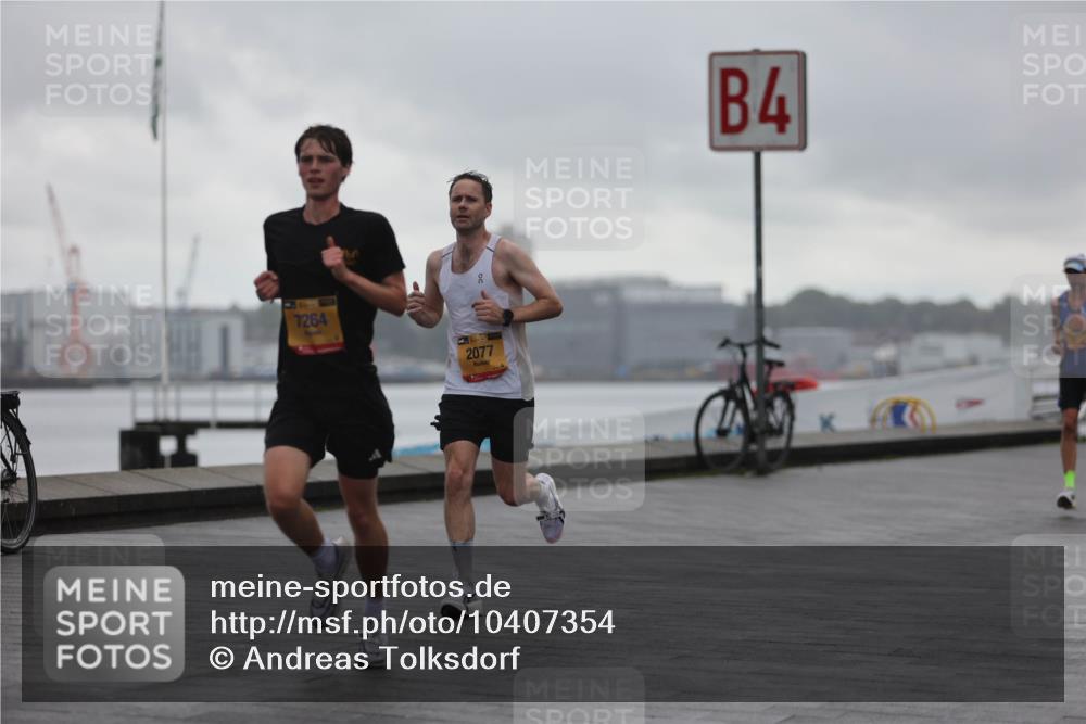 13.09.2026 - Kiel Lauf Andreas Tolksdorf http://msf.ph/oto/10407354 13.09.2026 11:37:55 Kiellinie 7264, 39, 2077, 4 meine-sportfotos.de
