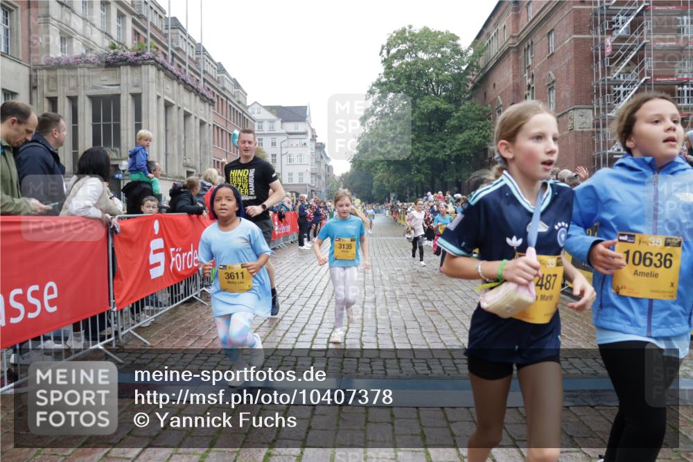 13.09.2026 - Kiel Lauf Yannick Fuchs http://msf.ph/oto/10407378 13.09.2026 09:00:35 Ziel 282, 897, 1446, 3268, 4093, 6487, 10304, 10561, 10562, 65, 780, 783, 897, 1284, 1538, 2513, 2894, 2918, 3549, 4001, 4661, 4793, 4821, 6258, 6487, 6606, 6808, 7624, 7746, 8692, 9003, 9421, 9520, 10083, 10223, 10592, 11727, 12051, 12137, 12371, 12662, 3135, 3611, 6561, 7487, 7991, 10636, 11425, 780, 1871, 2789, 2918, 3545, 3568, 6271, 7624, 7746, 8692, 12371 meine-sportfotos.de