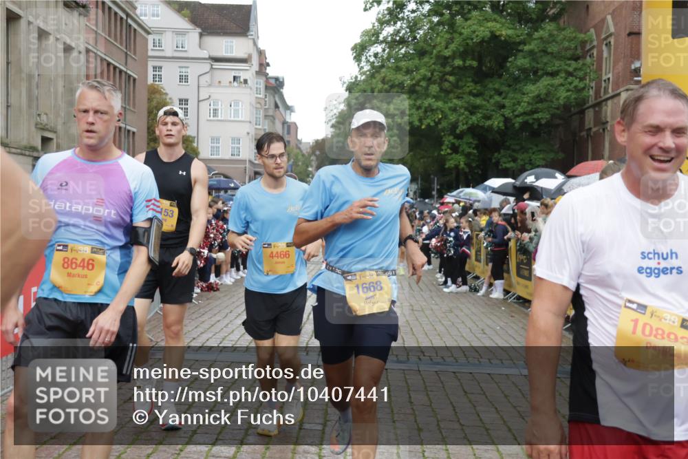 13.09.2026 - Kiel Lauf Yannick Fuchs http://msf.ph/oto/10407441 13.09.2026 10:34:54 Ziel 2432, 2449, 3470, 3547, 3603, 5218, 5576, 7006, 7273, 7672, 8195, 8746, 10361, 11163, 93, 1086, 1307, 1667, 2044, 2094, 2432, 2465, 3180, 3864, 4351, 4608, 4723, 4735, 4820, 5125, 5576, 5737, 5996, 6225, 6260, 6941, 7387, 7672, 7928, 7933, 8480, 9276, 9389, 10549, 10904, 10905, 11374, 12020, 12070, 1640, 2268, 3400, 4022, 4028, 4449, 4951, 5247, 5386, 6578, 6603, 7960, 8164, 8266, 8750, 9220, 9261, 9264, 9541, 9853, 9988, 10065, 10475, 10676, 11368, 12095, 244 meine-sportfotos.de