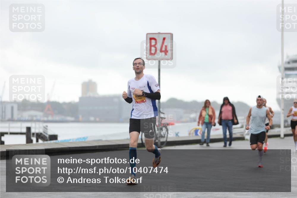 13.09.2026 - Kiel Lauf Andreas Tolksdorf http://msf.ph/oto/10407474 13.09.2026 11:38:32 Kiellinie 4347, 4 meine-sportfotos.de