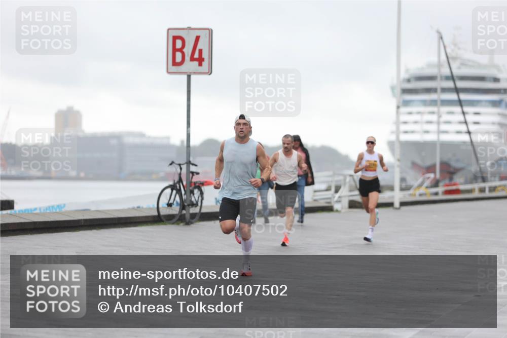 13.09.2026 - Kiel Lauf Andreas Tolksdorf http://msf.ph/oto/10407502 13.09.2026 11:38:33 Kiellinie 4 meine-sportfotos.de