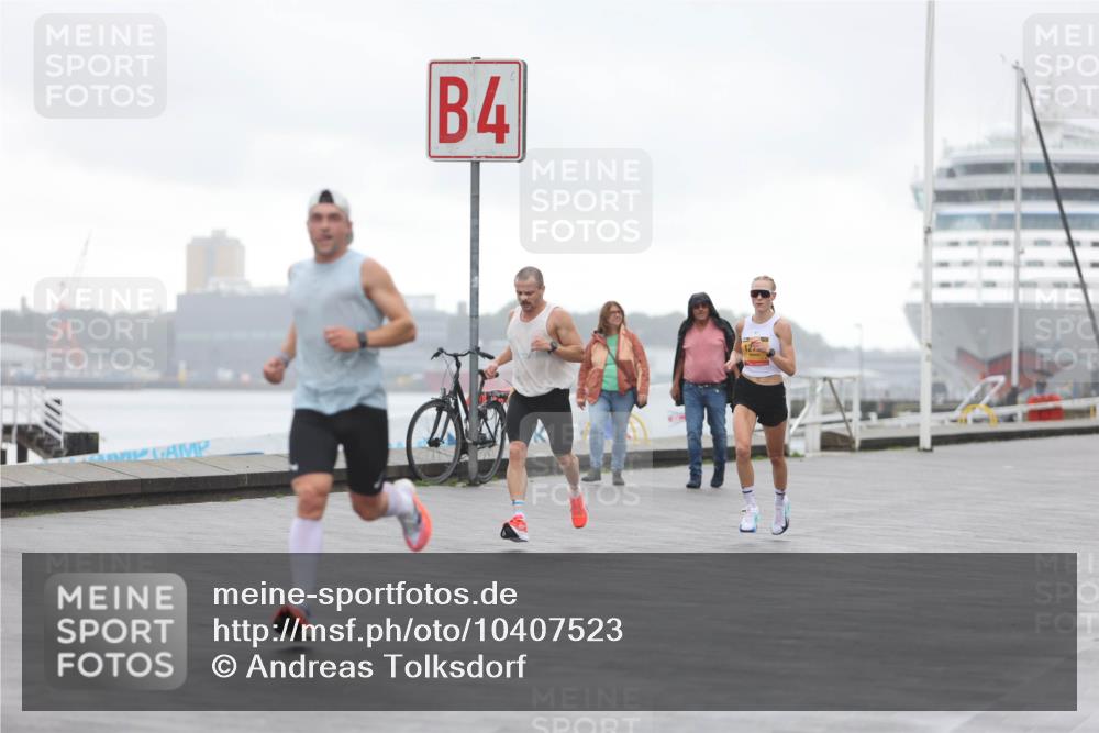 13.09.2026 - Kiel Lauf Andreas Tolksdorf http://msf.ph/oto/10407523 13.09.2026 11:38:34 Kiellinie 4 meine-sportfotos.de