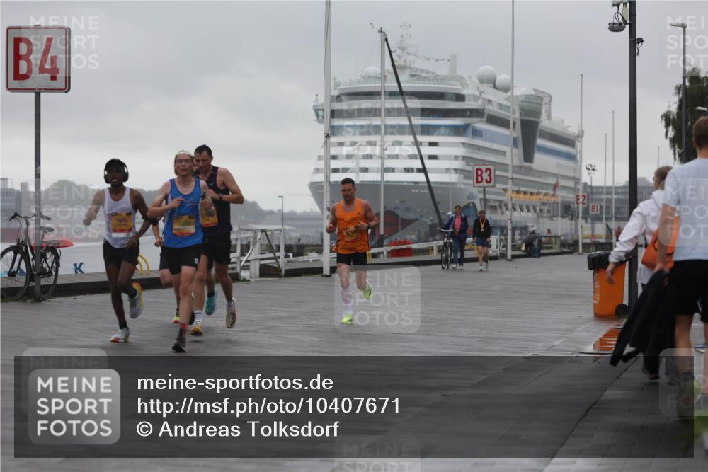 13.09.2026 - Kiel Lauf Andreas Tolksdorf http://msf.ph/oto/10407671 13.09.2026 11:39:16 Kiellinie 4, 1641, 10160, 3 meine-sportfotos.de