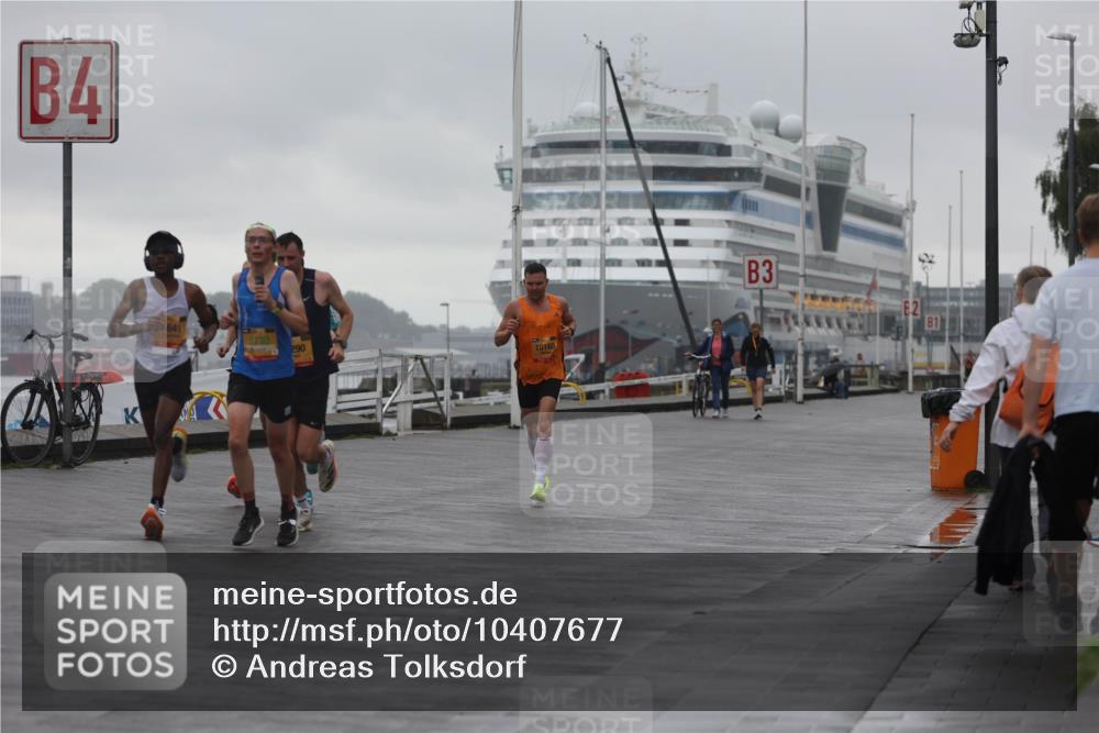 13.09.2026 - Kiel Lauf Andreas Tolksdorf http://msf.ph/oto/10407677 13.09.2026 11:39:17 Kiellinie 4, 641, 3730, 290, 10160, 3, 80 meine-sportfotos.de