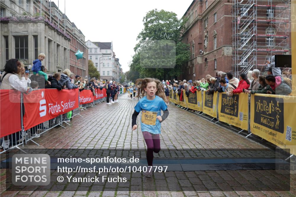 13.09.2026 - Kiel Lauf Yannick Fuchs http://msf.ph/oto/10407797 13.09.2026 09:01:32 Ziel 3362, 3578, 4415, 4784, 6257, 7210, 11562, 11901, 12296, 12436, 12626, 300, 1662, 1794, 2553, 7613, 7982, 8614, 8691, 9503, 12506, 1353, 1355, 1959, 2321, 2568, 6315, 9285, 9287, 9615, 11772, 3135, 3611, 6561, 7487, 7991, 9503, 10636, 11425, 12506 meine-sportfotos.de