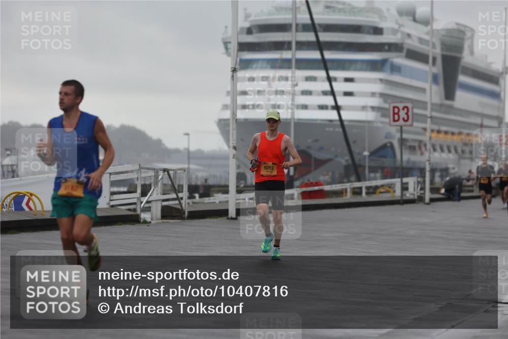 13.09.2026 - Kiel Lauf Andreas Tolksdorf http://msf.ph/oto/10407816 13.09.2026 11:39:58 Kiellinie 9253, 3 meine-sportfotos.de