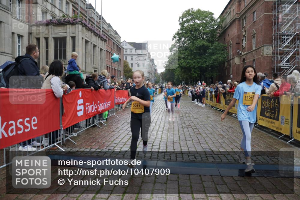 13.09.2026 - Kiel Lauf Yannick Fuchs http://msf.ph/oto/10407909 13.09.2026 09:01:45 Ziel 1353, 1355, 1959, 2321, 2568, 3362, 4415, 6315, 7210, 9285, 9287, 9615, 11772, 12626, 300, 1662, 1794, 2553, 3362, 3578, 4784, 6257, 7613, 7982, 8614, 8691, 11562, 11901, 12296, 12436, 911, 2916, 3592, 5577, 6062, 6562, 7062, 9501, 11119, 11578, 12211, 12321, 12539, 1662, 7982 meine-sportfotos.de