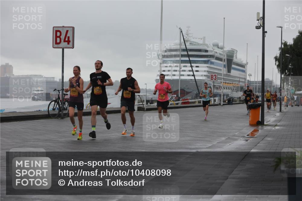 13.09.2026 - Kiel Lauf Andreas Tolksdorf http://msf.ph/oto/10408098 13.09.2026 11:40:41 Kiellinie 4, 2565, 12707, 10208, 3 meine-sportfotos.de