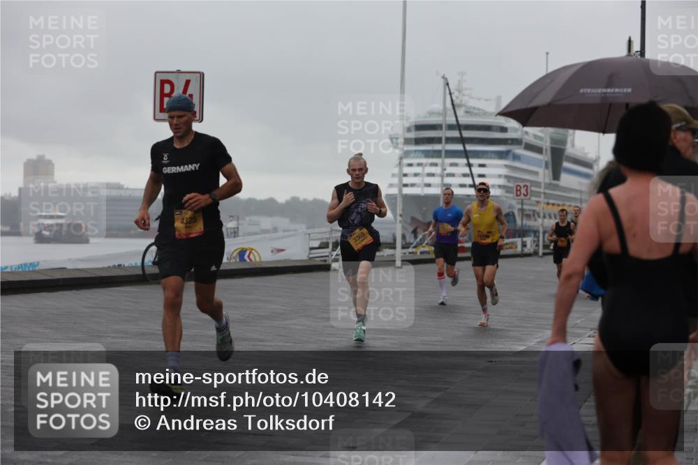 13.09.2026 - Kiel Lauf Andreas Tolksdorf http://msf.ph/oto/10408142 13.09.2026 11:40:53 Kiellinie 5, 4325, 2365, 12196, 3 meine-sportfotos.de