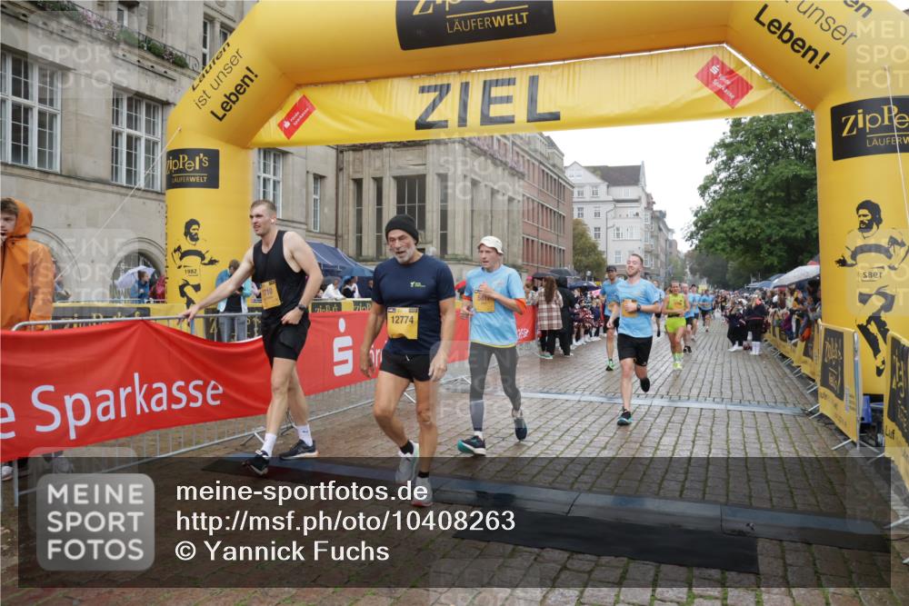 13.09.2026 - Kiel Lauf Yannick Fuchs http://msf.ph/oto/10408263 13.09.2026 10:36:05 Ziel 867, 1321, 2541, 3634, 3811, 4889, 5947, 6634, 6957, 7619, 8224, 8557, 10045, 10860, 10998, 11662, 12286, 100, 215, 343, 1376, 1993, 2116, 2248, 2494, 3124, 3790, 4538, 5151, 5698, 6085, 6645, 7215, 7280, 7721, 8002, 8079, 8393, 8415, 8432, 8557, 8660, 8747, 8973, 10017, 10483, 10701, 10835, 10998, 11181, 11363, 11567, 11903, 12766, 1003, 1477, 1653, 2286, 4029, 4078, 4172, 4971, 5466, 6763, 7158, 7920, 8554, 8579, 8743, 8923, 9201, 10075, 10852, 11145, 12022 meine-sportfotos.de