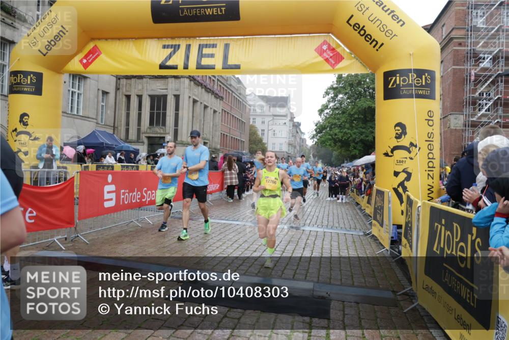 13.09.2026 - Kiel Lauf Yannick Fuchs http://msf.ph/oto/10408303 13.09.2026 10:36:07 Ziel 867, 1321, 2541, 3634, 3811, 4889, 4971, 5947, 6634, 6957, 7619, 8224, 8579, 10045, 10860, 11662, 12286, 100, 215, 343, 1376, 1993, 2116, 2248, 2494, 3124, 3790, 3811, 4538, 5151, 5698, 6085, 6645, 7215, 7280, 7619, 7721, 8002, 8079, 8393, 8415, 8432, 8557, 8660, 8747, 8973, 10483, 10701, 10835, 10998, 11181, 11363, 11567, 11903, 1003, 1278, 1477, 1653, 2286, 4029, 4078, 4172, 5466, 6763, 7158, 7252, 7920, 8242, 8554, 8743, 8923, 9201, 10075, 10852, 11145, 12022, 1993 meine-sportfotos.de