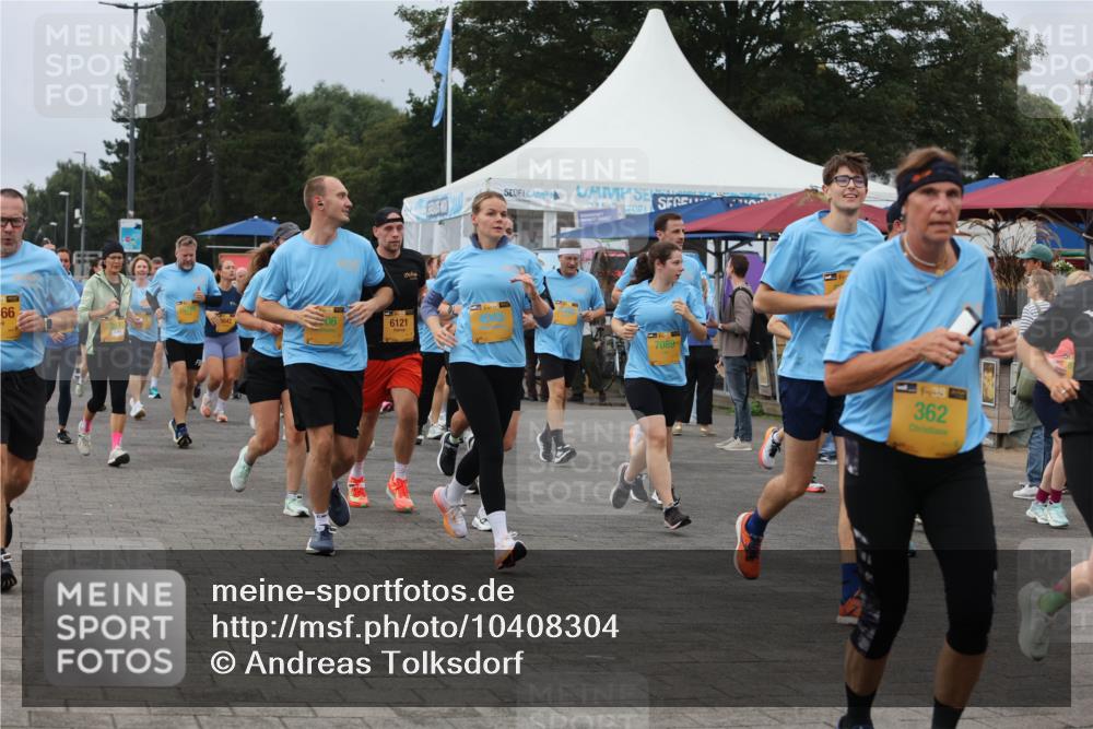 13.09.2026 - Kiel Lauf Andreas Tolksdorf http://msf.ph/oto/10408304 13.09.2026 10:00:19 Kiellinie 66, 5642, 6121, 7089, 1, 38, 362 meine-sportfotos.de