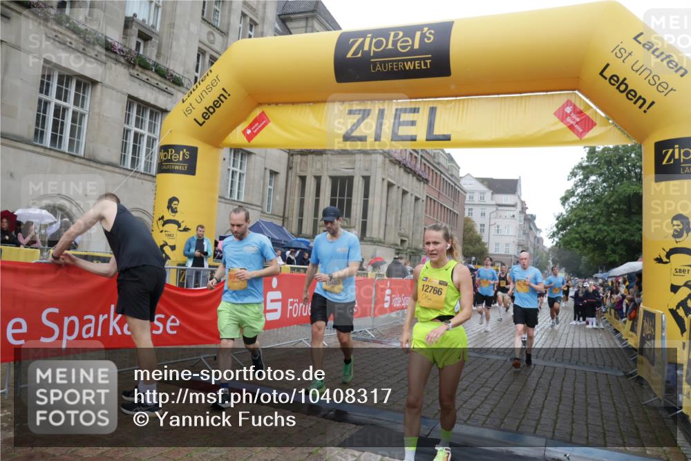 13.09.2026 - Kiel Lauf Yannick Fuchs http://msf.ph/oto/10408317 13.09.2026 10:36:08 Ziel 867, 1003, 1321, 2541, 3634, 4889, 4971, 5947, 6634, 6957, 8224, 8579, 10045, 10860, 11662, 12286, 100, 215, 343, 1376, 1993, 2116, 2248, 2494, 3124, 3790, 3811, 4538, 5151, 5698, 6085, 6645, 7215, 7280, 7619, 7721, 8002, 8079, 8393, 8415, 8432, 8557, 8660, 8747, 10483, 10701, 10835, 10998, 11181, 11363, 11567, 11903, 1278, 1477, 1653, 2286, 2380, 4029, 4078, 4172, 5466, 6763, 7158, 7252, 7920, 8242, 8554, 8743, 8923, 9201, 10075, 10852, 11145, 12022, 1993 meine-sportfotos.de