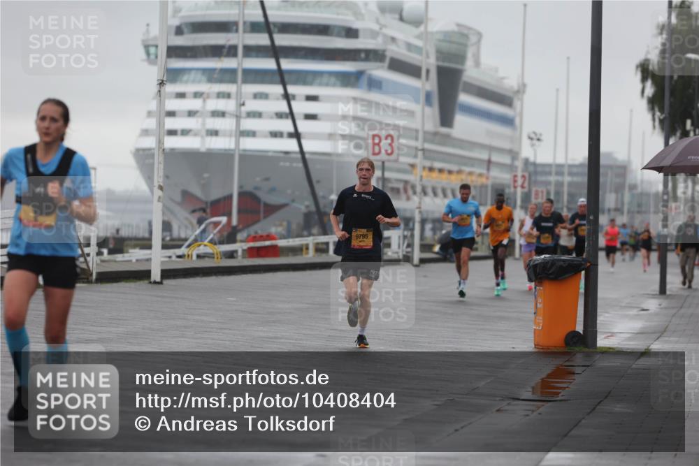 13.09.2026 - Kiel Lauf Andreas Tolksdorf http://msf.ph/oto/10408404 13.09.2026 11:41:15 Kiellinie 9795, 3, 2 meine-sportfotos.de