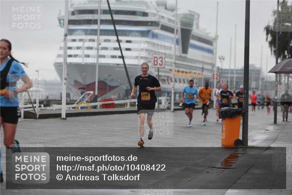 13.09.2026 - Kiel Lauf Andreas Tolksdorf http://msf.ph/oto/10408422 13.09.2026 11:41:15 Kiellinie 9795, 3 meine-sportfotos.de