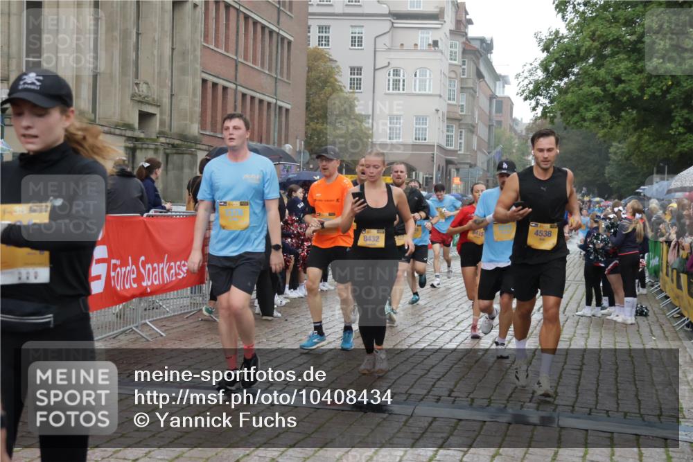 13.09.2026 - Kiel Lauf Yannick Fuchs http://msf.ph/oto/10408434 13.09.2026 10:36:15 Ziel 1003, 1653, 2541, 4078, 4172, 4971, 7158, 7920, 8224, 8554, 8579, 8743, 9201, 10045, 10075, 10860, 11145, 11662, 12022, 215, 343, 867, 1321, 1376, 2116, 2248, 2494, 3634, 3811, 4538, 4889, 5947, 6085, 6634, 6645, 6957, 7215, 7619, 7721, 8002, 8079, 8393, 8415, 8432, 8557, 8747, 10701, 10835, 10998, 11567, 11903, 12286, 1278, 1477, 1534, 1584, 2095, 2286, 2380, 2425, 4029, 5045, 5466, 5574, 6763, 7252, 8242, 8923, 10852, 11113, 100, 215, 1376, 1993, 2248, 3124, 3790, 6645 meine-sportfotos.de