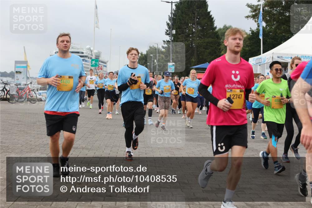 13.09.2026 - Kiel Lauf Andreas Tolksdorf http://msf.ph/oto/10408535 13.09.2026 10:00:25 Kiellinie 39, 4180, 4876, 12747, 3306, 455 meine-sportfotos.de