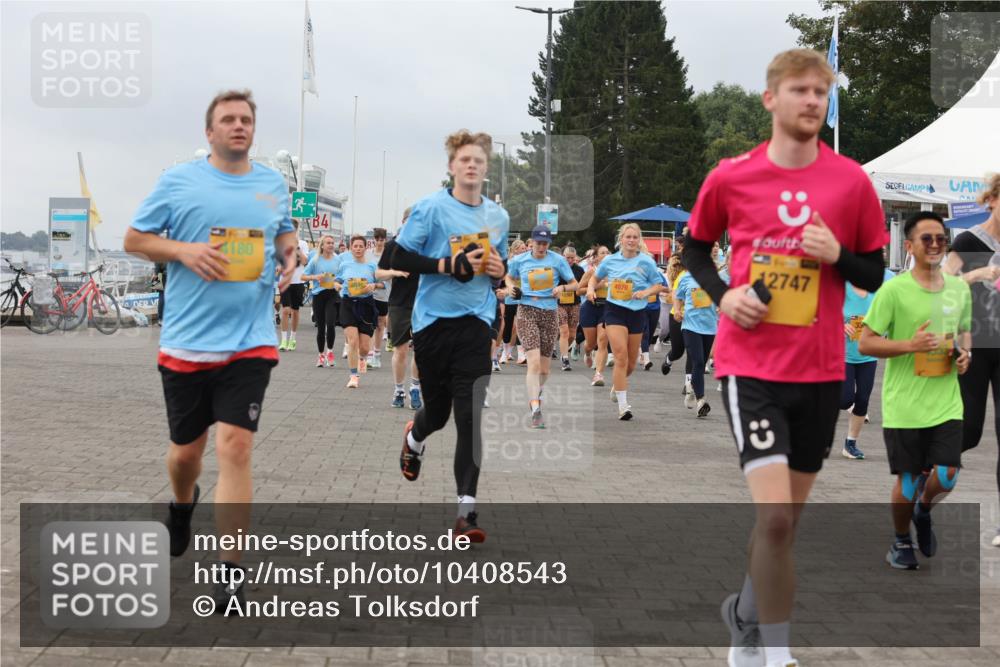13.09.2026 - Kiel Lauf Andreas Tolksdorf http://msf.ph/oto/10408543 13.09.2026 10:00:25 Kiellinie 180, 13, 4, 4876, 12747 meine-sportfotos.de