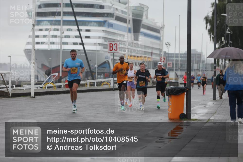 13.09.2026 - Kiel Lauf Andreas Tolksdorf http://msf.ph/oto/10408545 13.09.2026 11:41:20 Kiellinie 3, 383, 8, 2, 1, 19, 3971, 6871, 12309, 106 meine-sportfotos.de