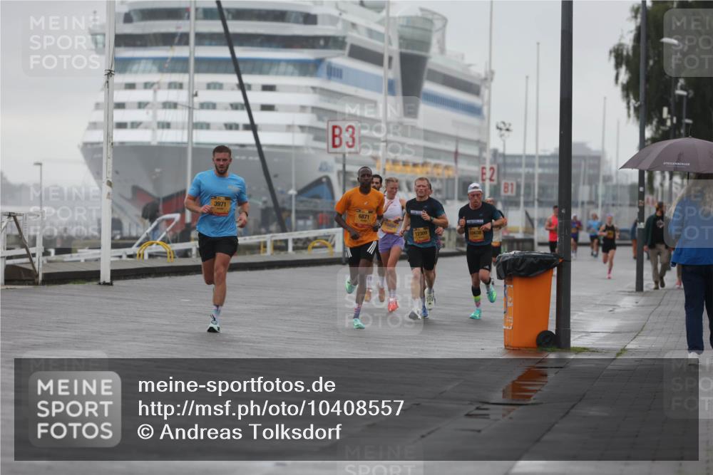 13.09.2026 - Kiel Lauf Andreas Tolksdorf http://msf.ph/oto/10408557 13.09.2026 11:41:20 Kiellinie 3971, 3, 6871, 2, 10494, 12309, 106381 meine-sportfotos.de
