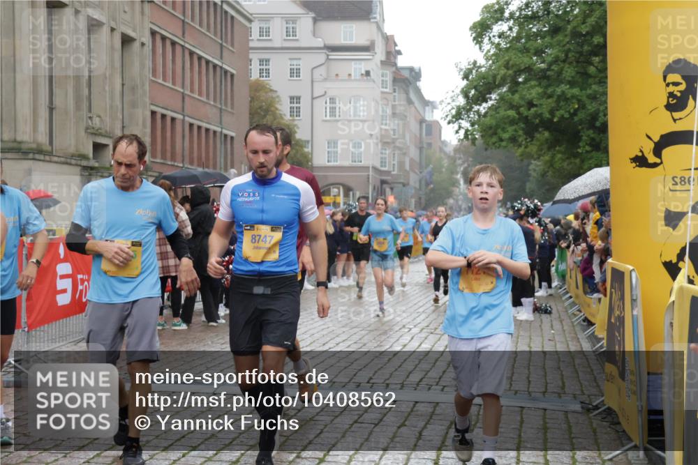 13.09.2026 - Kiel Lauf Yannick Fuchs http://msf.ph/oto/10408562 13.09.2026 10:36:25 Ziel 1278, 1477, 1653, 2286, 2380, 2425, 4029, 4078, 4172, 5466, 6763, 7158, 7252, 7920, 8242, 8554, 8923, 9201, 10075, 10852, 11145, 12022, 343, 867, 1003, 1321, 2494, 2541, 3634, 3811, 4889, 4971, 5947, 6634, 6957, 7619, 7920, 8224, 8393, 8557, 8579, 8743, 10045, 10860, 10998, 11662, 12022, 12286, 229, 1534, 1584, 2095, 2571, 2966, 4692, 5045, 5541, 5574, 6309, 7177, 7312, 8494, 9352, 9554, 11113, 12104, 343, 2116, 2494, 6085, 6645, 7721, 8747, 10835, 11567 meine-sportfotos.de