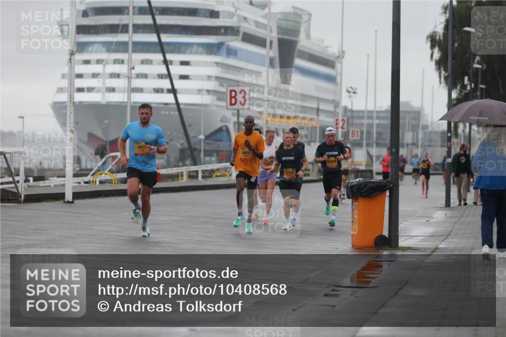 13.09.2026 - Kiel Lauf Andreas Tolksdorf http://msf.ph/oto/10408568 13.09.2026 11:41:20 Kiellinie 3971, 3, 6871, 10494, 12309, 2, 81, 10638 meine-sportfotos.de