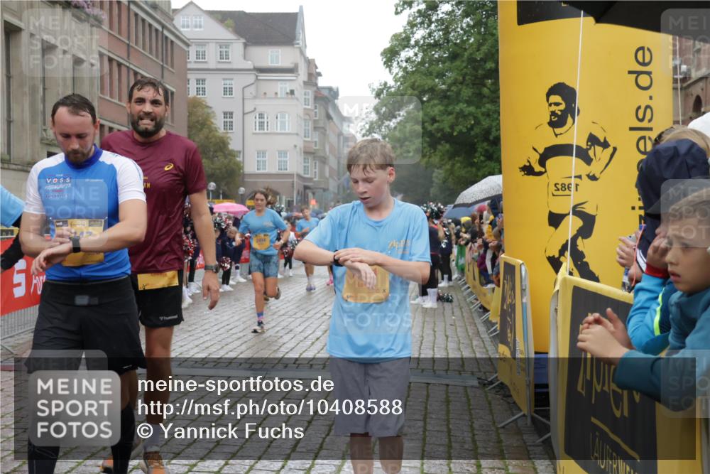 13.09.2026 - Kiel Lauf Yannick Fuchs http://msf.ph/oto/10408588 13.09.2026 10:36:26 Ziel 1278, 1477, 1653, 2286, 2380, 2425, 4029, 4078, 4172, 5466, 6763, 7158, 7252, 8242, 8554, 8923, 9201, 10075, 10852, 11145, 343, 867, 1003, 1321, 2494, 2541, 3634, 3811, 4889, 4971, 5947, 6634, 6957, 7619, 7920, 8224, 8393, 8554, 8557, 8579, 8743, 10045, 10860, 10998, 11662, 12022, 12286, 229, 1534, 1584, 2095, 2571, 2966, 4692, 5045, 5541, 5574, 6309, 7177, 7312, 8494, 9352, 9554, 11113, 12104, 343, 2116, 2494, 6085, 7721, 8393, 8747, 10835, 11567 meine-sportfotos.de