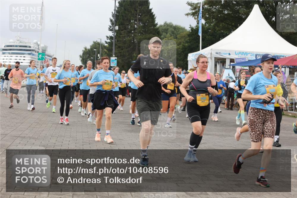 13.09.2026 - Kiel Lauf Andreas Tolksdorf http://msf.ph/oto/10408596 13.09.2026 10:00:29 Kiellinie 3950 meine-sportfotos.de