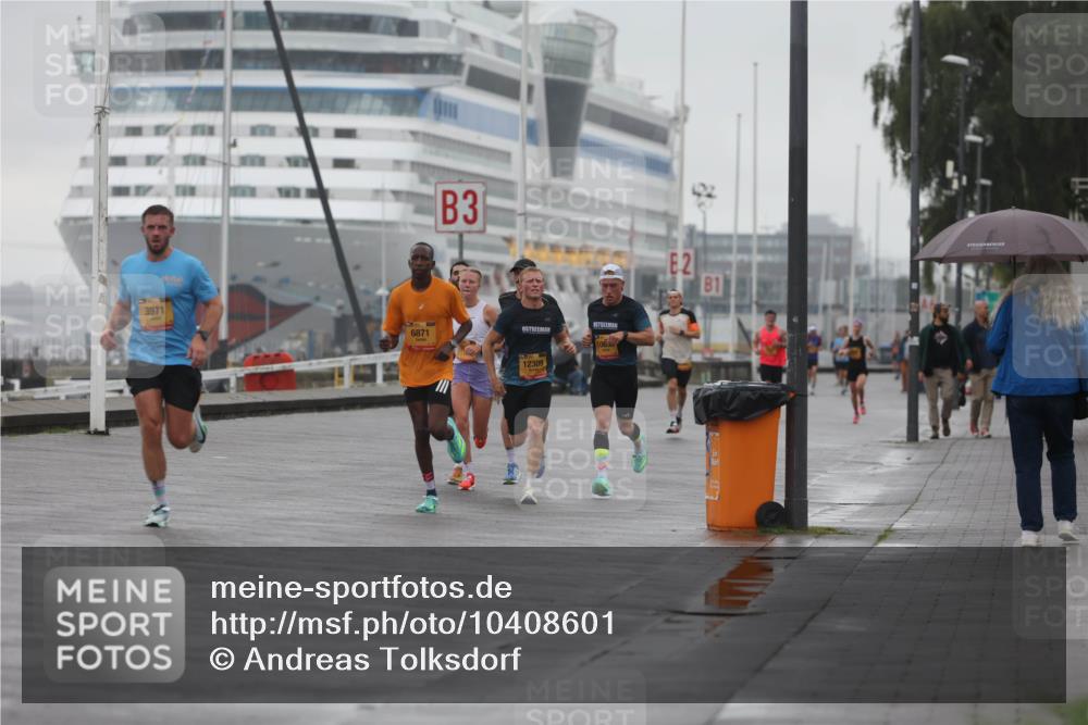 13.09.2026 - Kiel Lauf Andreas Tolksdorf http://msf.ph/oto/10408601 13.09.2026 11:41:21 Kiellinie 3 meine-sportfotos.de