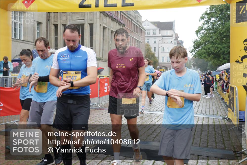 13.09.2026 - Kiel Lauf Yannick Fuchs http://msf.ph/oto/10408612 13.09.2026 10:36:27 Ziel 1278, 1477, 1653, 2286, 2380, 2425, 4029, 4078, 4172, 5045, 5466, 6763, 7158, 7252, 8242, 8923, 9201, 10075, 10852, 11145, 343, 867, 1003, 1321, 2494, 2541, 3634, 3811, 4889, 4971, 5947, 6634, 6957, 7619, 7920, 8224, 8393, 8554, 8557, 8579, 8743, 10045, 10075, 10860, 10998, 11662, 12022, 12286, 229, 1534, 1584, 2095, 2571, 2966, 4692, 5541, 5574, 6309, 7177, 7312, 8494, 8760, 9352, 9554, 11113, 11619, 12104, 343, 2116, 2494, 6085, 7721, 8393, 8557, 8747, 10835, 11567 meine-sportfotos.de