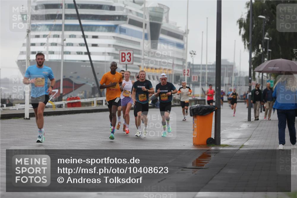 13.09.2026 - Kiel Lauf Andreas Tolksdorf http://msf.ph/oto/10408623 13.09.2026 11:41:21 Kiellinie 3, 3971, 10494, 12309, 10638, 8, 2, 81 meine-sportfotos.de