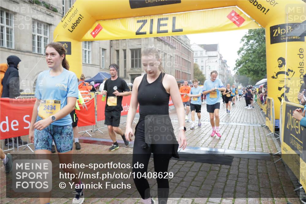 13.09.2026 - Kiel Lauf Yannick Fuchs http://msf.ph/oto/10408629 13.09.2026 10:36:31 Ziel 1278, 1477, 1534, 1584, 2095, 2286, 2380, 2425, 4029, 5045, 5466, 5541, 5574, 6763, 7252, 8242, 8923, 10852, 11113, 867, 1003, 1321, 1477, 1653, 2541, 3634, 3811, 4078, 4172, 4889, 4971, 5947, 6634, 6957, 7158, 7619, 7920, 8224, 8554, 8579, 8743, 9201, 10045, 10075, 10860, 11145, 11662, 12022, 12286, 229, 2571, 2966, 4464, 4692, 6309, 7177, 7312, 8055, 8494, 8760, 9352, 9554, 11619, 11867, 12104, 343, 2494, 3811, 7619, 7721, 8393, 8557, 8747 meine-sportfotos.de