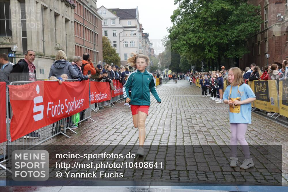 13.09.2026 - Kiel Lauf Yannick Fuchs http://msf.ph/oto/10408641 13.09.2026 09:04:13 Ziel 2193, 2193, 7990, 10123, 2670, 8088, 8583, 1268, 4445, 6191 meine-sportfotos.de