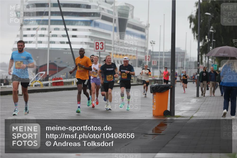 13.09.2026 - Kiel Lauf Andreas Tolksdorf http://msf.ph/oto/10408656 13.09.2026 11:41:22 Kiellinie 3971, 3, 687, 10494, 12309, 10638, 2, 81 meine-sportfotos.de