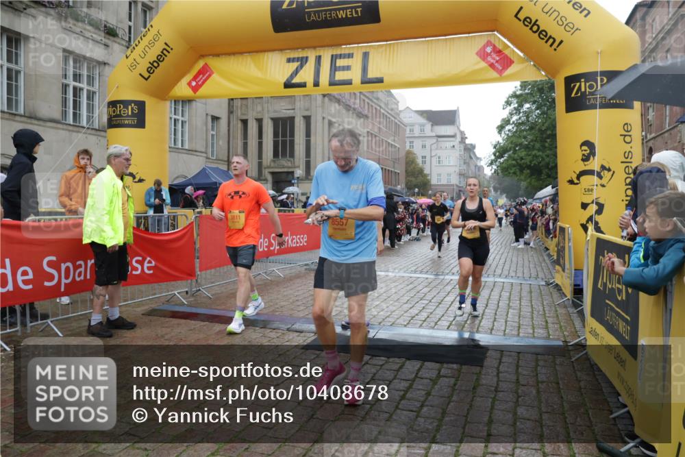 13.09.2026 - Kiel Lauf Yannick Fuchs http://msf.ph/oto/10408678 13.09.2026 10:36:33 Ziel 1278, 1534, 1584, 2095, 2380, 2425, 2571, 4029, 5045, 5466, 5541, 5574, 6763, 7177, 7252, 8242, 8923, 11113, 867, 1003, 1321, 1477, 1653, 2286, 2541, 3634, 4078, 4172, 4889, 4971, 5947, 6634, 6957, 7158, 7920, 8224, 8554, 8579, 8743, 9201, 10045, 10075, 10852, 10860, 11145, 11662, 12022, 12286, 229, 2966, 4464, 4692, 6309, 7312, 8055, 8494, 8760, 9352, 9554, 10608, 11619, 11867, 12104, 343, 2494, 3811, 4889, 6634, 6957, 7619, 8393, 8557 meine-sportfotos.de