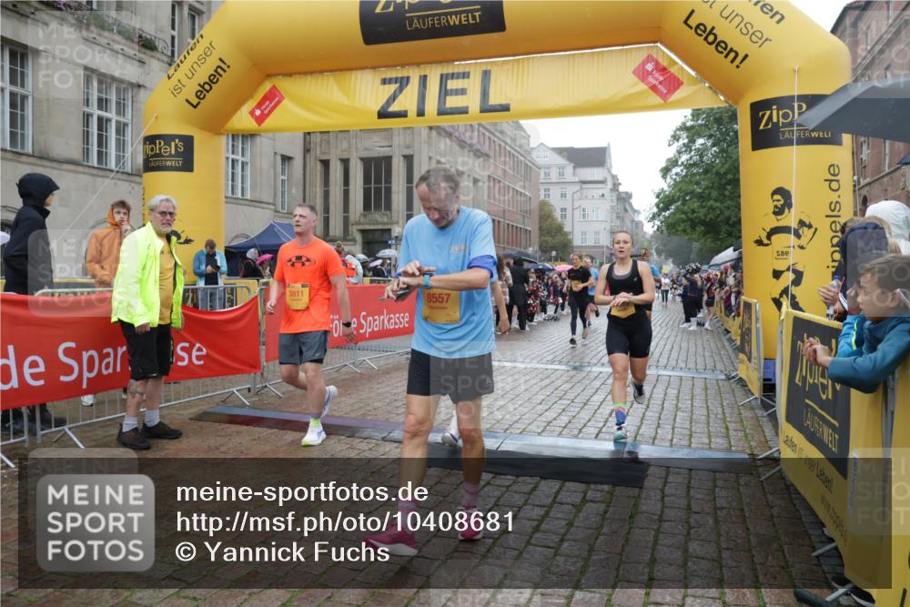 13.09.2026 - Kiel Lauf Yannick Fuchs http://msf.ph/oto/10408681 13.09.2026 10:36:34 Ziel 1278, 1534, 1584, 2095, 2380, 2425, 2571, 4029, 4692, 5045, 5466, 5541, 5574, 6763, 7177, 7252, 7312, 8242, 8494, 8923, 11113, 867, 1003, 1321, 1477, 1653, 2286, 2541, 3634, 4078, 4172, 4889, 4971, 5466, 5947, 6634, 6763, 6957, 7158, 7920, 8224, 8554, 8579, 8743, 9201, 10045, 10075, 10852, 10860, 11145, 11662, 12022, 12286, 229, 2966, 4464, 6309, 8055, 8099, 8760, 9352, 9554, 10608, 11619, 11867, 12104, 343, 1321, 2494, 3634, 3811, 4889, 6634, 6957, 7619, 8393, 8557 meine-sportfotos.de