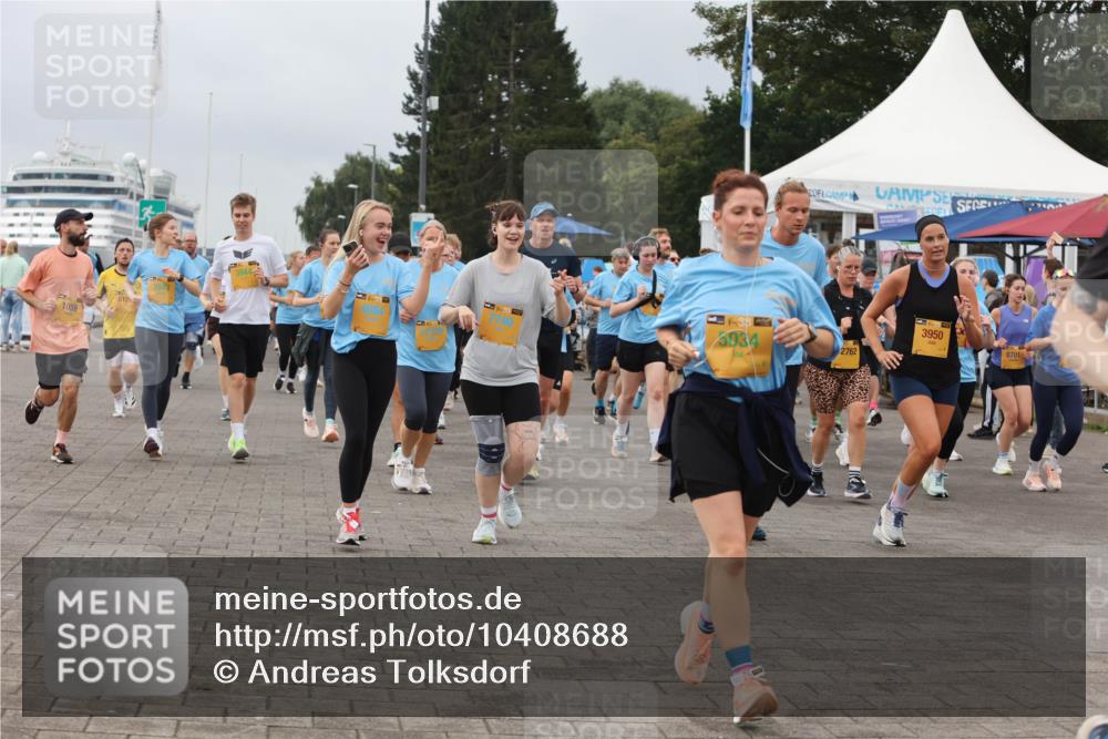 13.09.2026 - Kiel Lauf Andreas Tolksdorf http://msf.ph/oto/10408688 13.09.2026 10:00:31 Kiellinie 6125, 1059, 1, 39, 7740, 5934, 4, 2762, 3950, 87012 meine-sportfotos.de