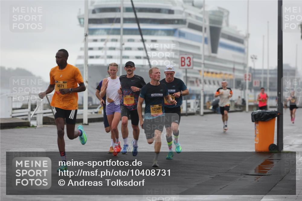 13.09.2026 - Kiel Lauf Andreas Tolksdorf http://msf.ph/oto/10408731 13.09.2026 11:41:25 Kiellinie 6871, 10976, 3, 3, 12309, 112 meine-sportfotos.de
