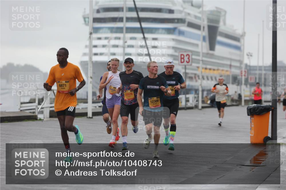 13.09.2026 - Kiel Lauf Andreas Tolksdorf http://msf.ph/oto/10408743 13.09.2026 11:41:25 Kiellinie 6871, 10494, 10976, 12309, 38, 3 meine-sportfotos.de