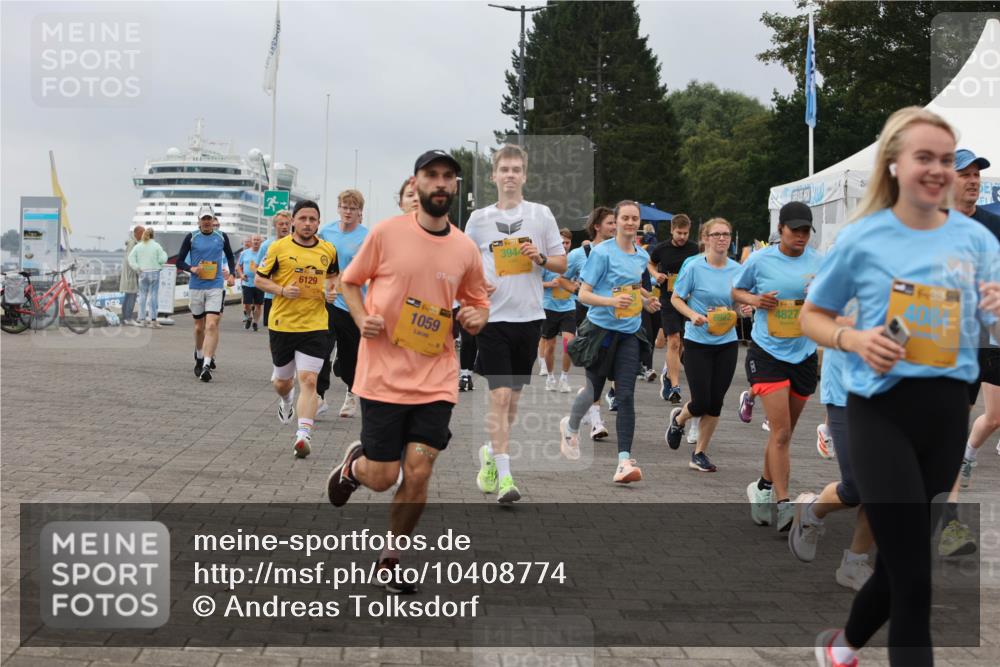 13.09.2026 - Kiel Lauf Andreas Tolksdorf http://msf.ph/oto/10408774 13.09.2026 10:00:33 Kiellinie 6129, 1, 39, 1059, 3944, 4827 meine-sportfotos.de