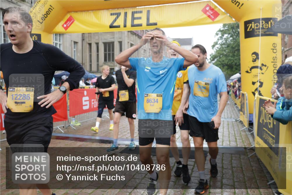 13.09.2026 - Kiel Lauf Yannick Fuchs http://msf.ph/oto/10408786 13.09.2026 10:36:41 Ziel 229, 1534, 1584, 2095, 2571, 2966, 4692, 5045, 5541, 5574, 6309, 7177, 7312, 8494, 9352, 9554, 11113, 12104, 1003, 1278, 1477, 1653, 2286, 2380, 2425, 2541, 4029, 4078, 4172, 4971, 5466, 6763, 7158, 7252, 7920, 8224, 8242, 8554, 8579, 8743, 8923, 9201, 10045, 10075, 10852, 10860, 11145, 11662, 12022, 990, 1211, 4464, 4928, 8055, 8099, 8760, 9289, 9657, 10317, 10608, 11619, 11867, 867, 1321, 2541, 3634, 4889, 5947, 6634, 6957, 8224 meine-sportfotos.de