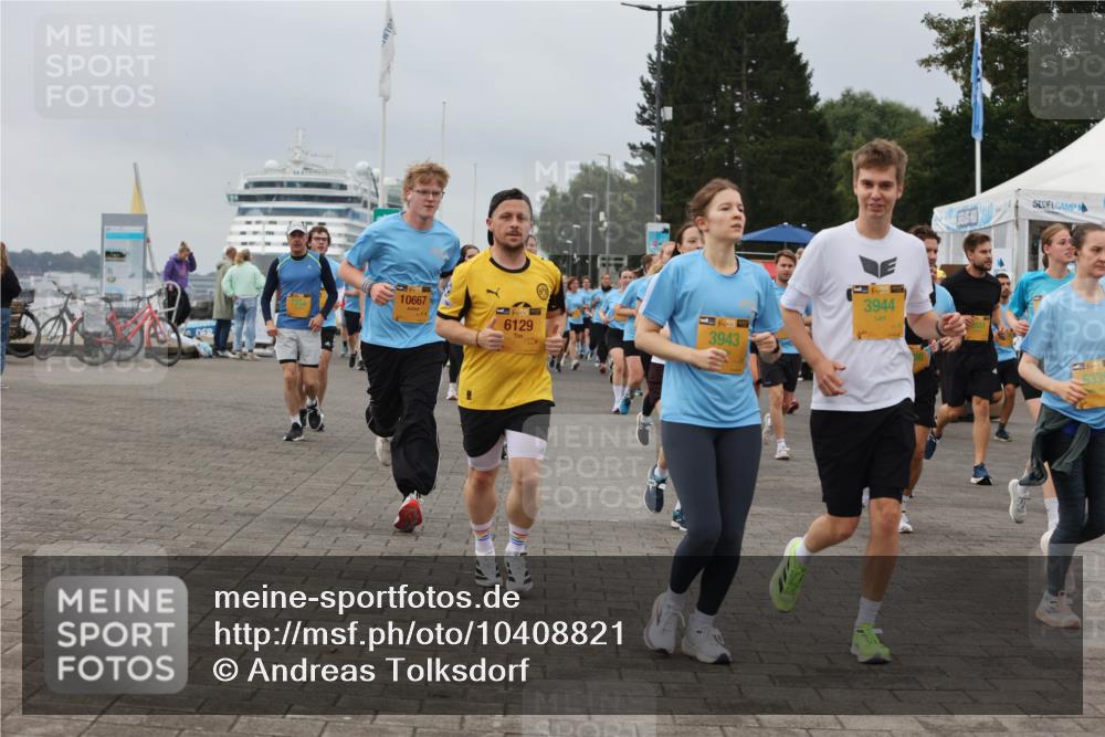 13.09.2026 - Kiel Lauf Andreas Tolksdorf http://msf.ph/oto/10408821 13.09.2026 10:00:34 Kiellinie 10667, 6129, 39, 3943, 38, 3944, 6339 meine-sportfotos.de