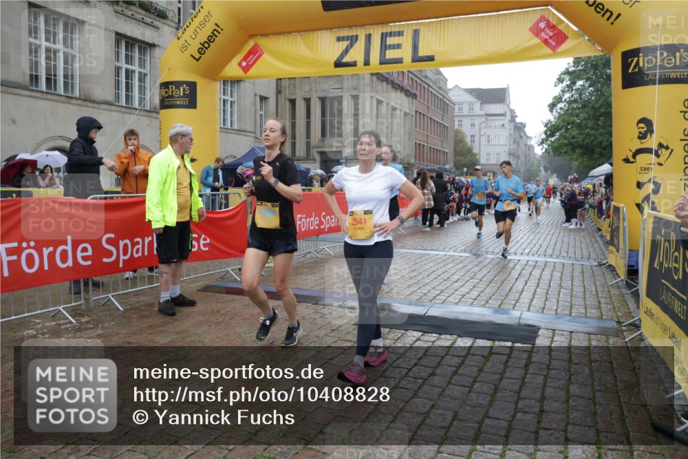 13.09.2026 - Kiel Lauf Yannick Fuchs http://msf.ph/oto/10408828 13.09.2026 10:36:45 Ziel 229, 2571, 2966, 4464, 4692, 5541, 5574, 6309, 7177, 7312, 8055, 8494, 8760, 9352, 9554, 11619, 12104, 1003, 1278, 1477, 1534, 1584, 1653, 2095, 2286, 2380, 2425, 4029, 4078, 4172, 4971, 5045, 5466, 5574, 6763, 7158, 7252, 7920, 8242, 8554, 8579, 8743, 8923, 9201, 10045, 10075, 10852, 11113, 11145, 12022, 990, 1211, 4928, 5331, 8099, 8162, 8390, 8391, 9289, 9657, 10317, 10608, 11101, 11867, 11883, 12545, 867, 1003, 2541, 4971, 5947, 8224, 8579 meine-sportfotos.de