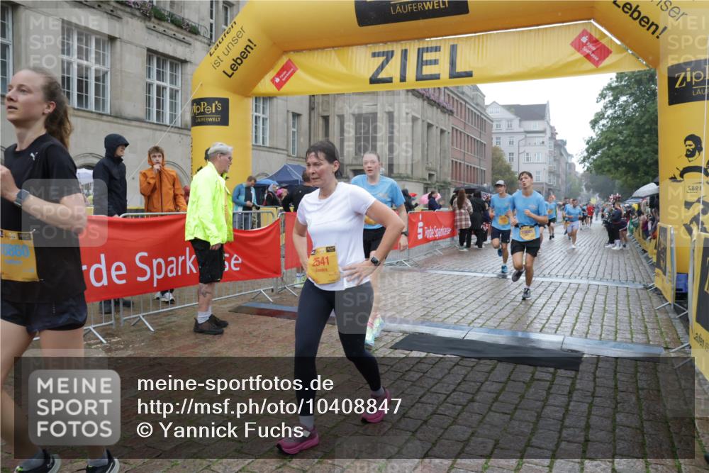 13.09.2026 - Kiel Lauf Yannick Fuchs http://msf.ph/oto/10408847 13.09.2026 10:36:46 Ziel 229, 2571, 2966, 4464, 4692, 5541, 6309, 7177, 7312, 8055, 8494, 8760, 9352, 9554, 11619, 11867, 12104, 1003, 1278, 1477, 1534, 1584, 1653, 2095, 2286, 2380, 2425, 4029, 4078, 4172, 4971, 5045, 5466, 5541, 5574, 6763, 7158, 7252, 7920, 8242, 8554, 8579, 8743, 8923, 9201, 10075, 10852, 11113, 11145, 12022, 388, 886, 990, 1211, 4928, 5331, 6671, 8099, 8162, 8390, 8391, 8792, 9289, 9657, 9901, 10317, 10608, 11101, 11883, 12545, 867, 1003, 2541, 4971, 5947, 8224, 8579, 8743 meine-sportfotos.de