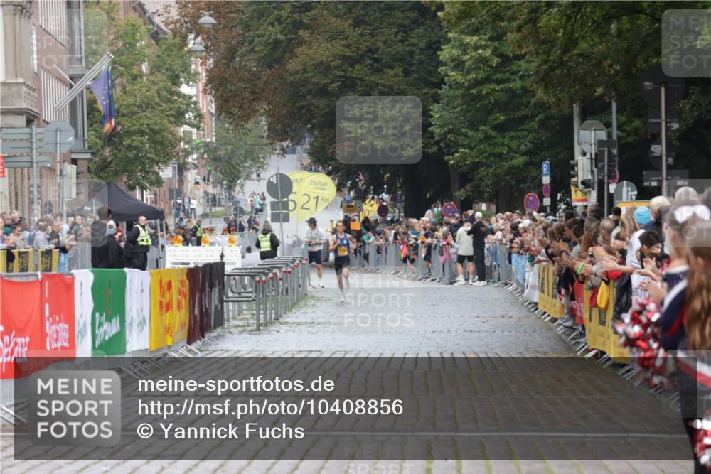 13.09.2026 - Kiel Lauf Yannick Fuchs http://msf.ph/oto/10408856 13.09.2026 09:30:19 Ziel 3232 meine-sportfotos.de