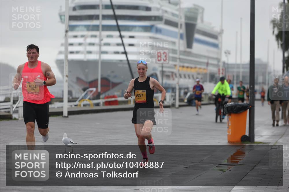 13.09.2026 - Kiel Lauf Andreas Tolksdorf http://msf.ph/oto/10408887 13.09.2026 11:41:40 Kiellinie 4114, 39, 8057, 3 meine-sportfotos.de